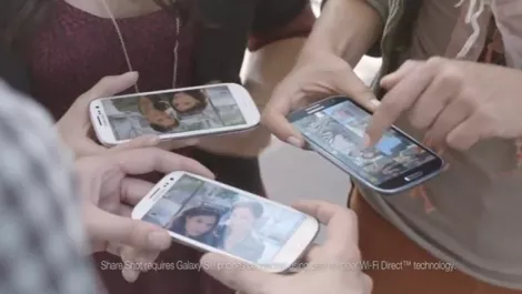 Galaxy s iii ad iphone 5 1