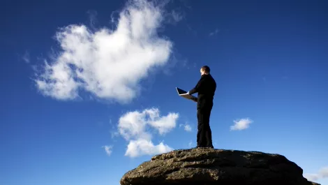 Cloud risks overstated: analysts