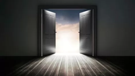 Door to cloud