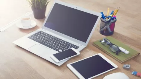 Gartner: Indecision dragging device shipments down