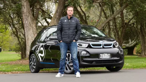 90b233f5f1be41539a291b8b25cb4b98 yllttsj