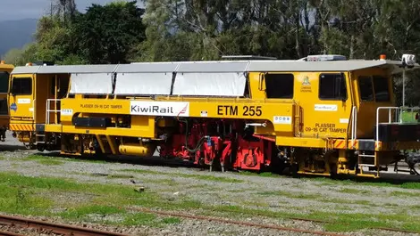 Tamper to boost Christchurch-Picton line progress