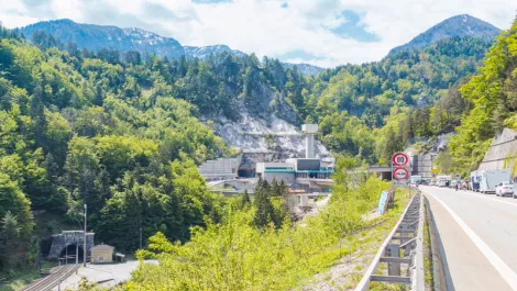 Ab1fcaa840454b6089bc517a761632e0