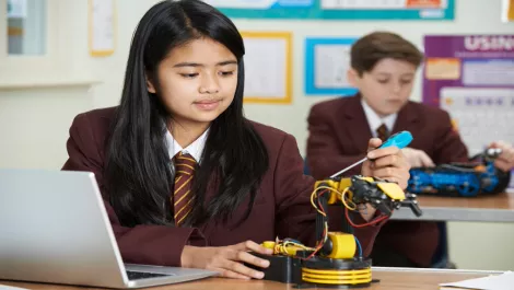 Bluff Marae takes on coding for kids with the help of CodeCamp