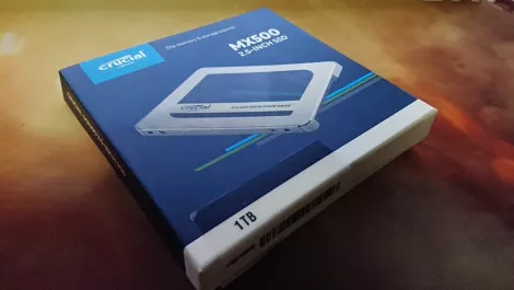 Crucial mx500 00