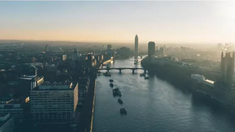Aerial bridge buildings 50631