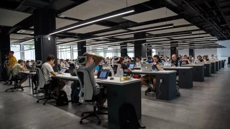 Internet issues, phishing emails top SMEs' tech concerns