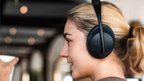 Bose700