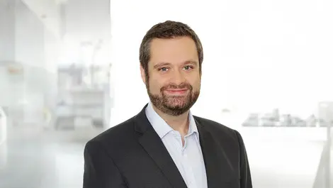 Dan cooke chief business officer roboyo australia