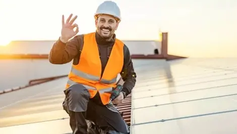 Pv installer roof smiling gesture panels solar 1000x750
