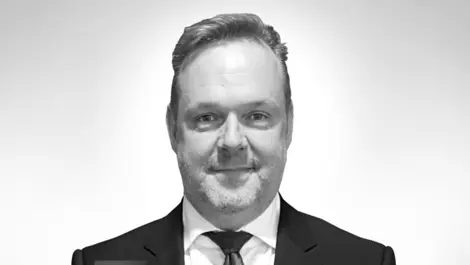 Ps james robinson head of services for apac at syspro