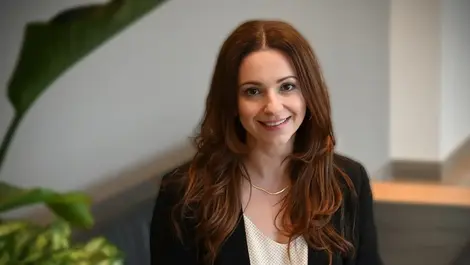 Maria alves  1200 x 677 px  2