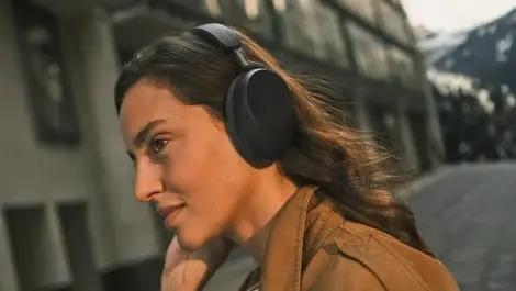 Jabra launches Evolve3 headsets & room kit in Singapore